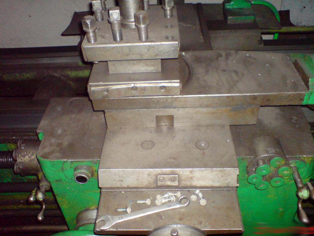 Кусон S1-250 Верстат токарно-гвинторізний. Загальний вигляд